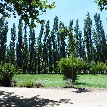 With Private Terrace, Beaucaire, Cleaning Included *